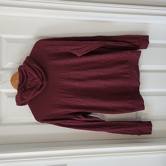 AE hoodie - Picture 4 of 4